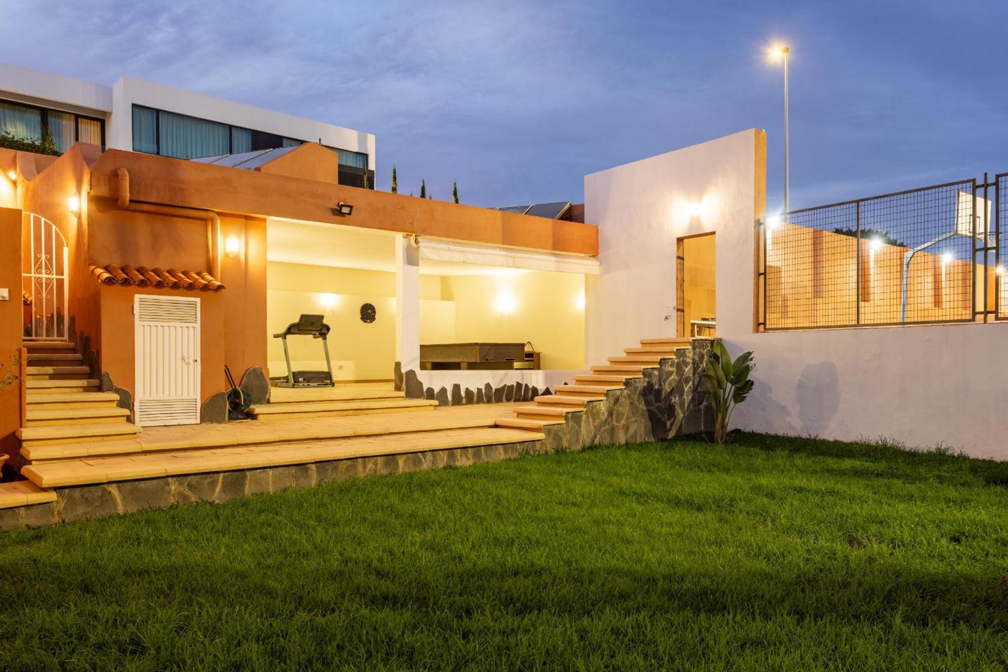 One & Only Sports And Relax Villa Heated Pool By Eden Rentals Tabaiba Eksteriør billede